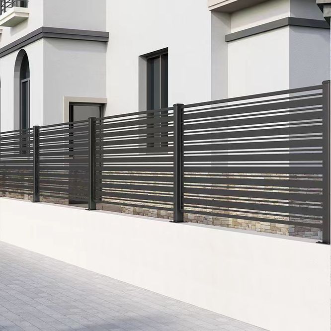 Aluminum fence 22