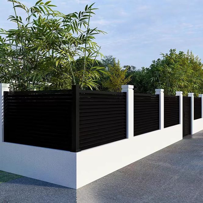 Aluminum fence 22