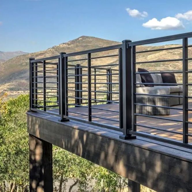 Balcony fence