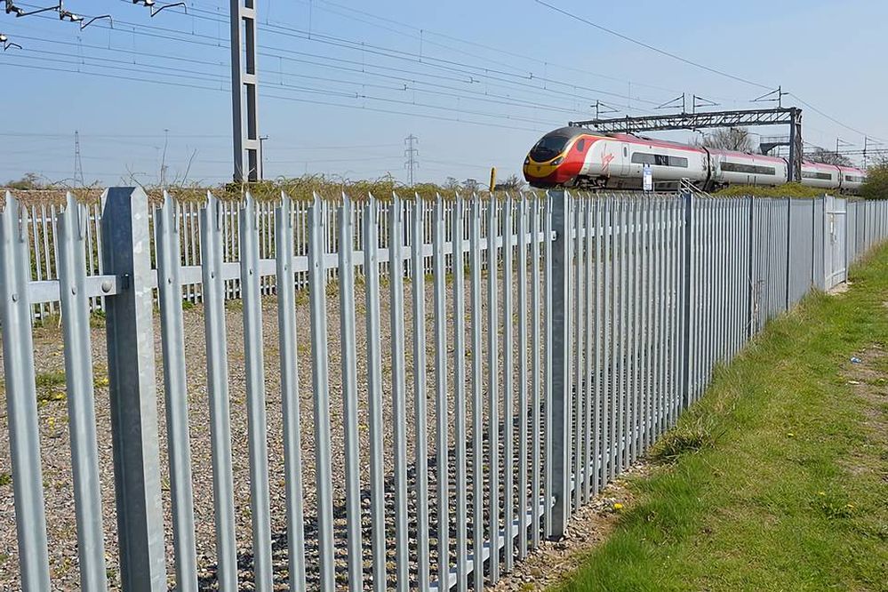 Railway fence