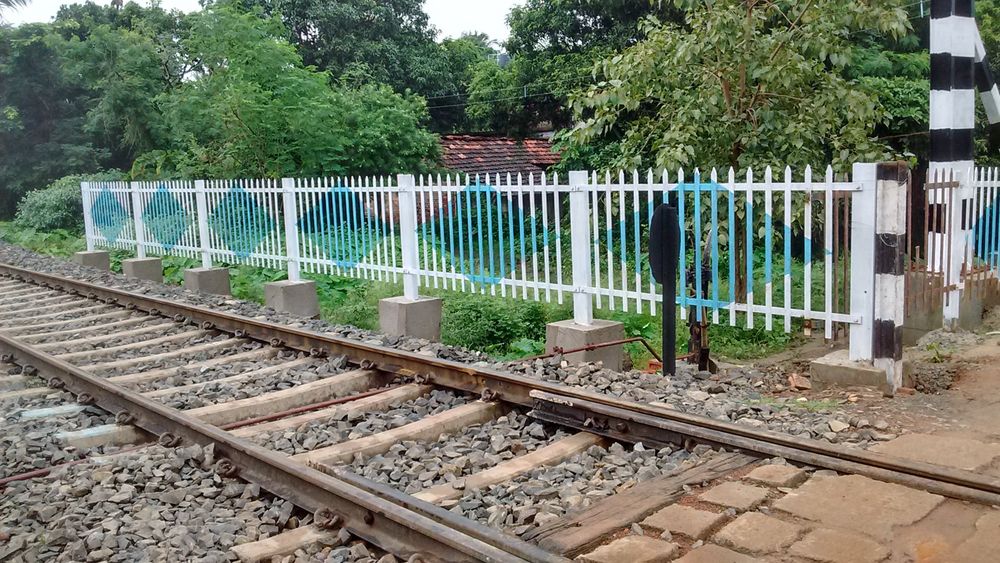 Railway fence