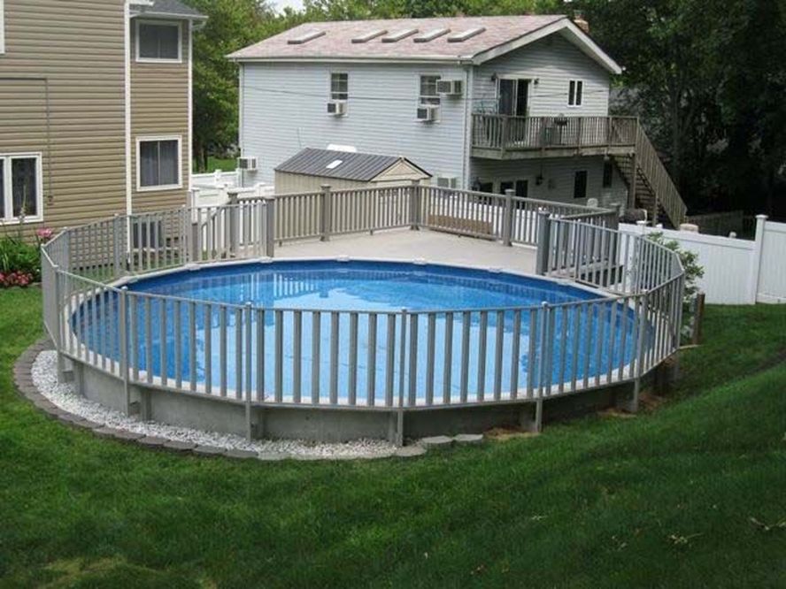 Swimming pool fence