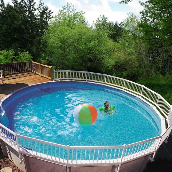 Swimming pool fence