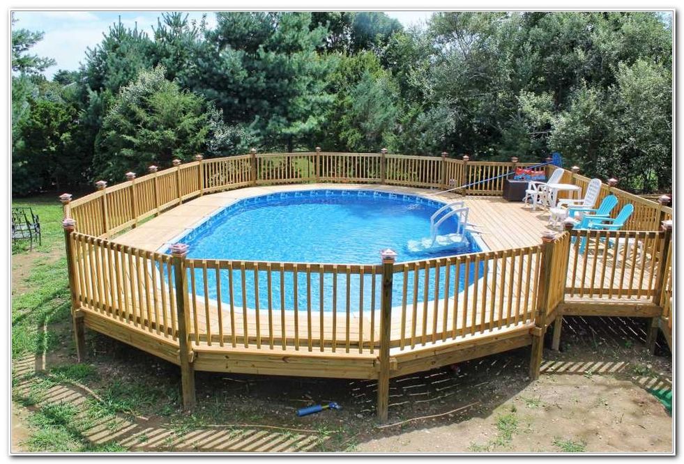 Swimming pool fence
