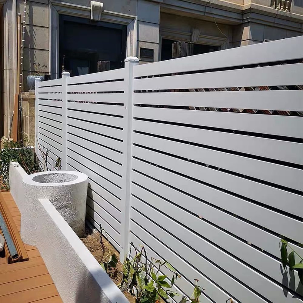 Aluminum fence 25