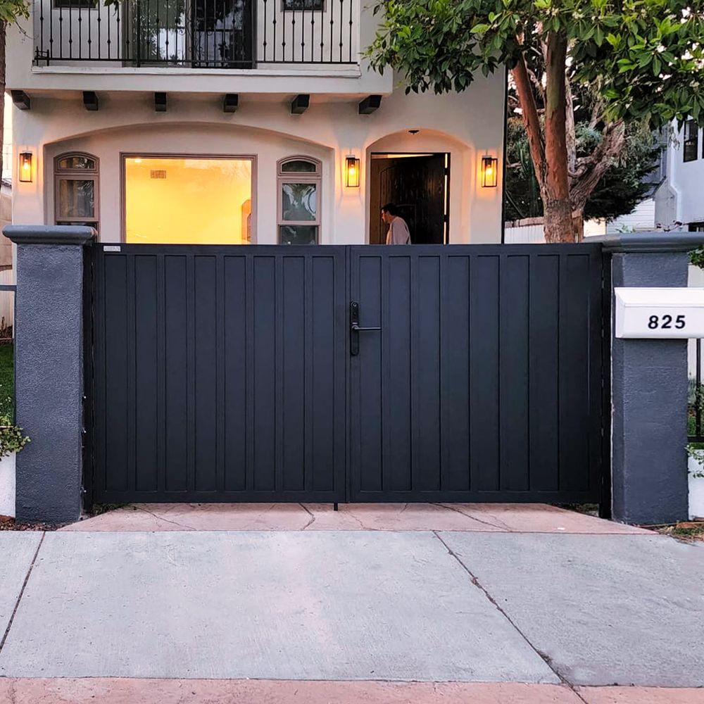 Aluminum gates 2